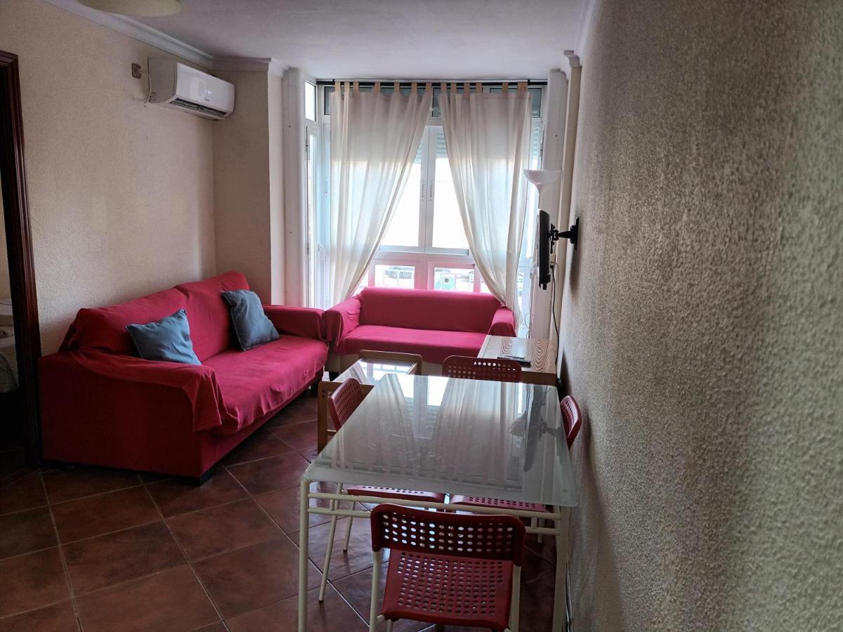 Apartamentos Vialia Sol Y Playa مالقة المظهر الخارجي الصورة