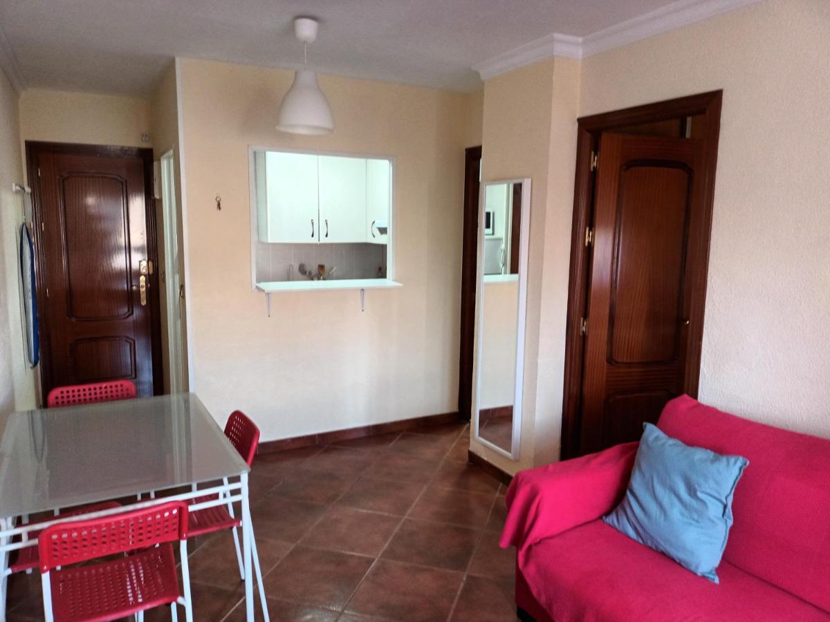Apartamentos Vialia Sol Y Playa مالقة المظهر الخارجي الصورة