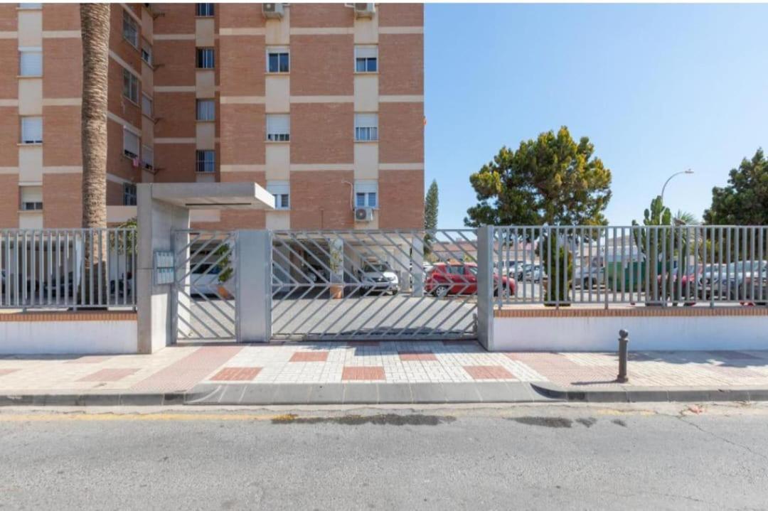 Apartamentos Vialia Sol Y Playa مالقة المظهر الخارجي الصورة