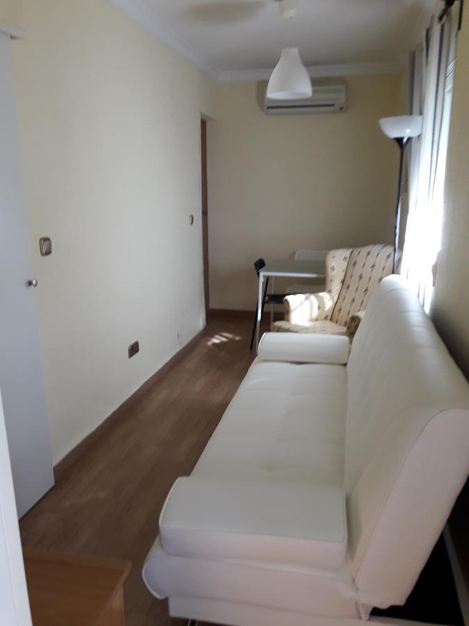 Apartamentos Vialia Sol Y Playa مالقة المظهر الخارجي الصورة