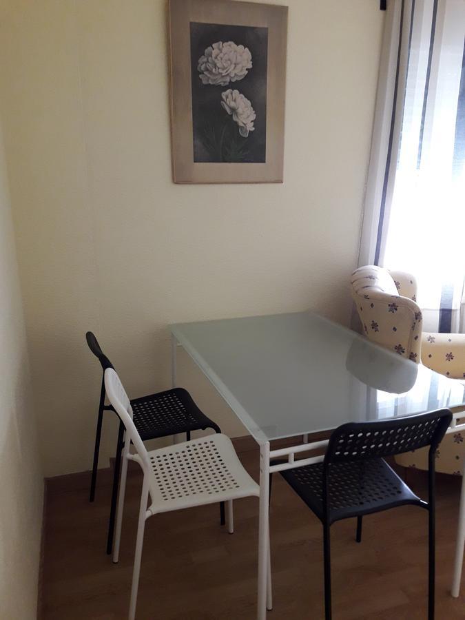 Apartamentos Vialia Sol Y Playa مالقة المظهر الخارجي الصورة
